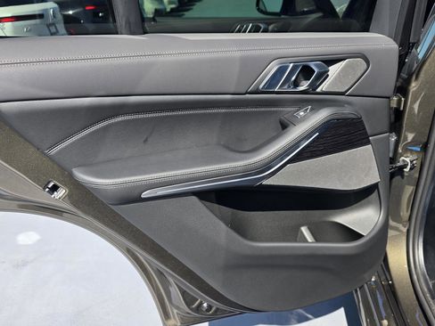 New 2026 BMW X5 sDrive40i w/ M Sport Package image 10