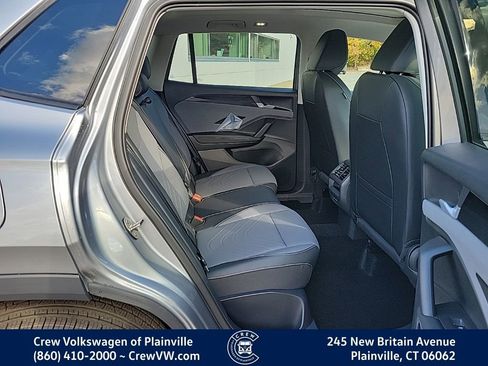 New 2026 Volkswagen Tiguan SE image 46