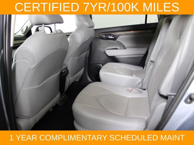 Used 2021 Toyota Highlander Limited AWD/4WD image 14