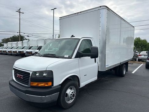New 2024 GMC Savana 3500 Extended w/ Power Convenience Package image 13