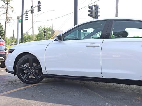 Used 2024 Honda Accord Sport image 13