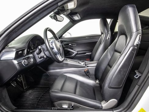 Used 2015 Porsche 911 Carrera image 9