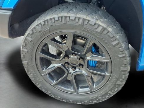 Used 2023 GMC Sierra 1500 AT4X AWD/4WD image 18