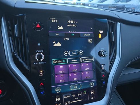 Used 2020 Subaru Outback Premium image 19