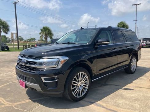Used 2022 Ford Expedition Max Limited AWD/4WD image 3