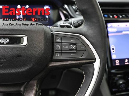 Used 2022 Jeep Grand Cherokee Limited 4xe AWD/4WD image 16