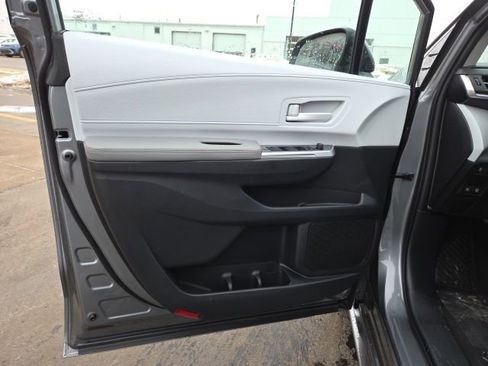 Used 2026 Toyota Sienna LE image 10