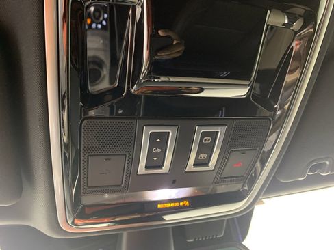 Used 2016 Land Rover Range Rover Long Wheelbase Supercharged image 27