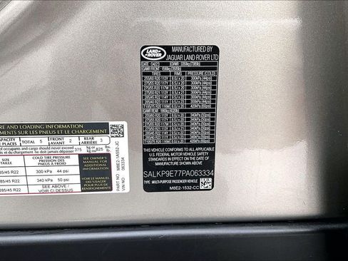 Certified 2023 Land Rover Range Rover SE image 17