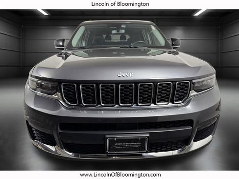 Used 2022 Jeep Grand Cherokee L Limited w/ Trailer Tow Group (B) AWD/4WD image 10