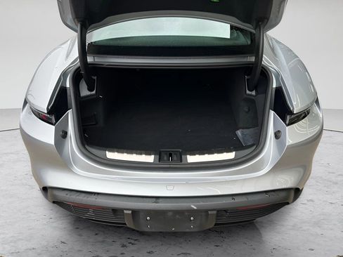 Used 2020 Porsche Taycan 4S image 24