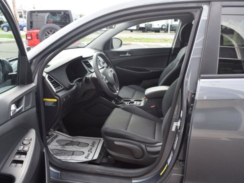 Used 2017 Hyundai Tucson SE FWD image 13
