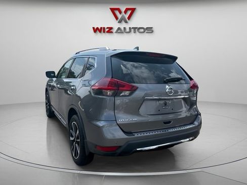 Used 2019 Nissan Rogue SL w/ Premium Package AWD/4WD image 3