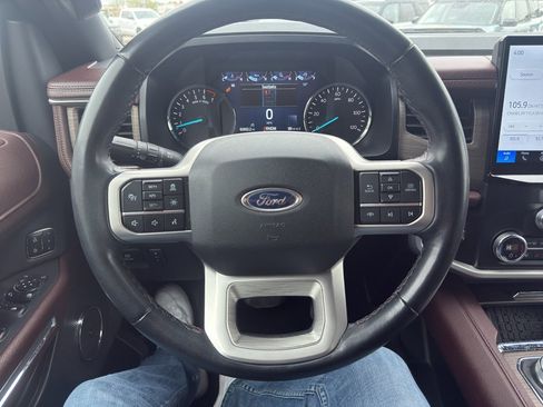 Used 2023 Ford Expedition Max Limited AWD/4WD image 18