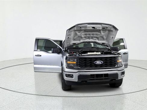 Used 2025 Ford F150 STX w/ Equipment Group 200A AWD/4WD image 9
