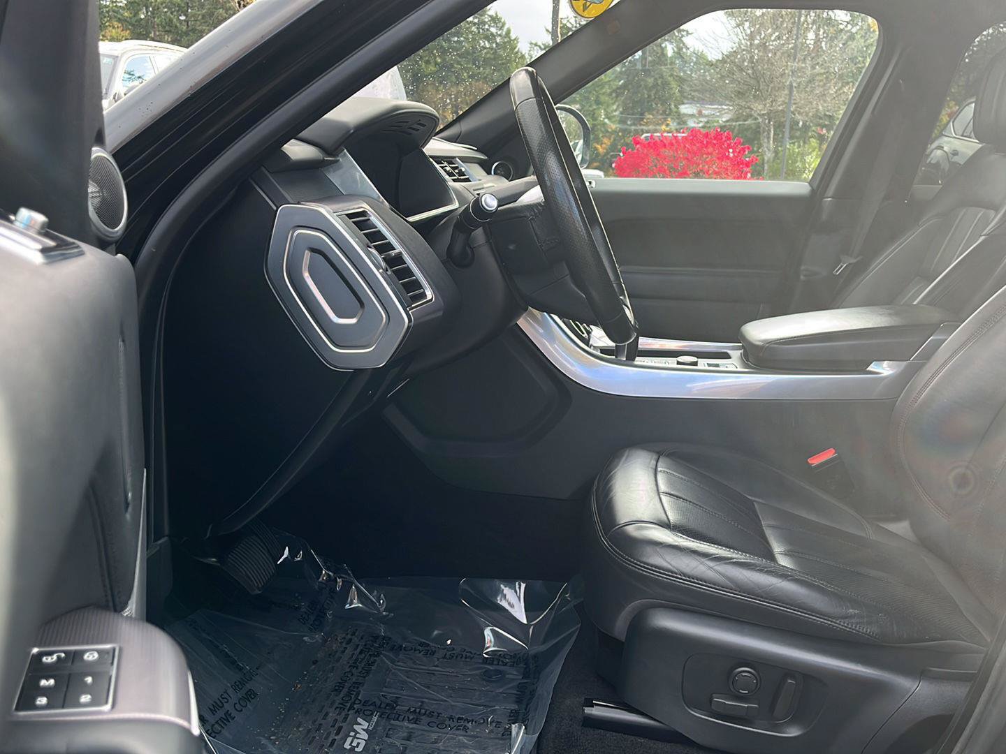 Used 2019 Land Rover Range Rover Sport HSE AWD/4WD image 13