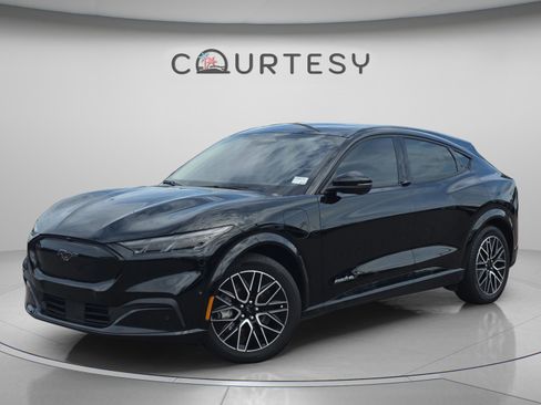 Used 2024 Ford Mustang Mach-E Premium AWD/4WD image 1