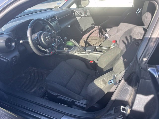 Used 2023 Toyota GR86 w/ ALL Weather Mat Package (TMS) RWD image 5