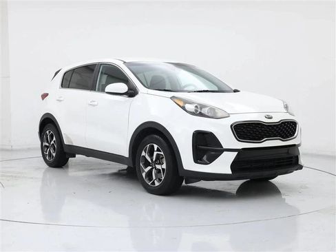 Used 2020 Kia Sportage EX image 4