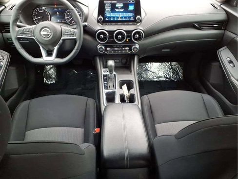 Used 2024 Nissan Sentra SV w/ All-Weather Package image 10