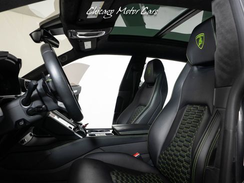 Used 2019 Lamborghini Urus image 21