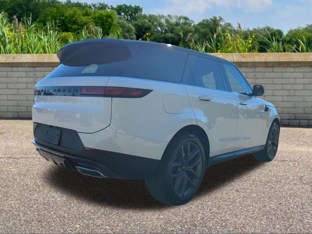 New 2027 Land Rover Range Rover Sport SE AWD/4WD image 4