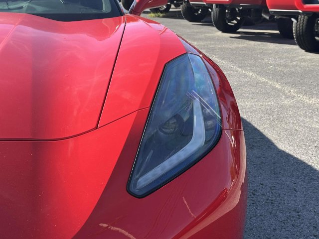 Used 2017 Chevrolet Corvette Stingray Coupe w/ 1LT RWD image 9