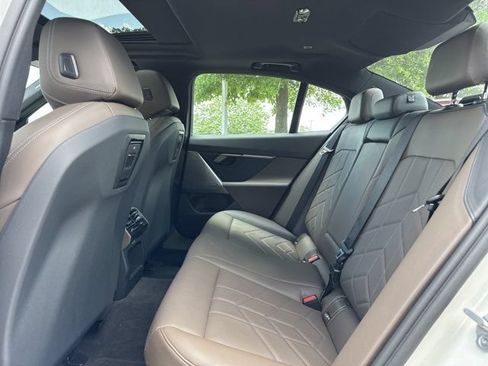 Used 2026 BMW 530i xDrive AWD/4WD image 11