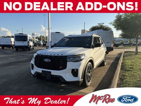 Certified 2025 Ford Explorer ST AWD/4WD image 1