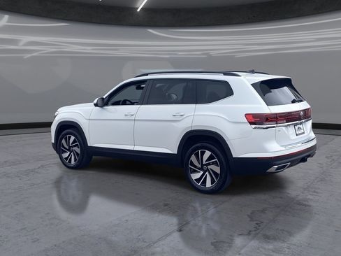 New 2026 Volkswagen Atlas SE image 4