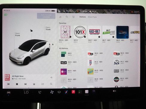 Used 2020 Tesla Model Y Long Range AWD/4WD image 27