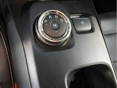 Used 2020 Ford Mustang Shelby GT500 w/ Technology Package image 19