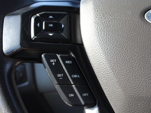Used 2021 Ford F650 2WD Regular Cab Super Duty image 9