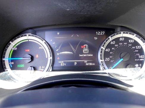 Used 2023 Toyota Highlander Bronze Edition AWD/4WD image 16