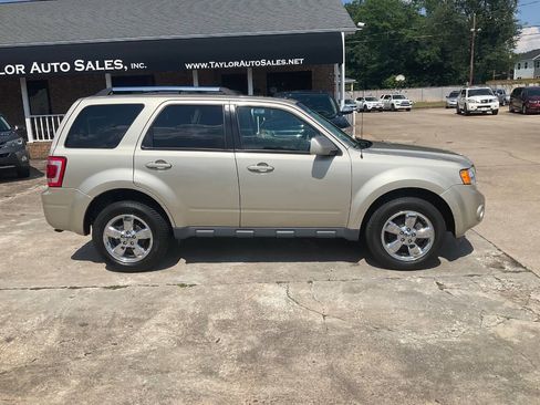 Used 2012 Ford Escape Limited AWD/4WD image 2