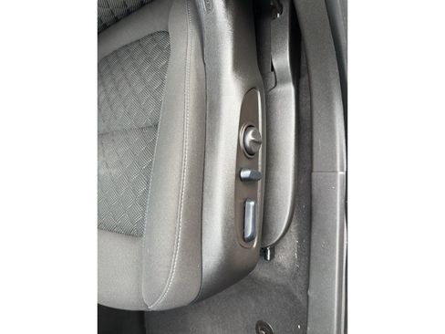 Used 2022 Chevrolet Blazer LT image 15