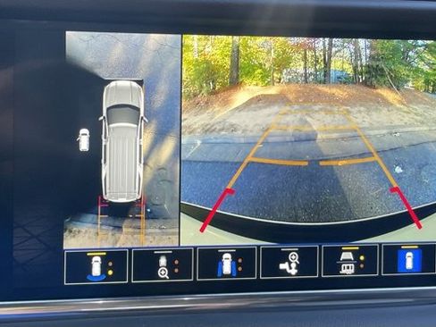 Used 2022 GMC Yukon XL Denali w/ Max Trailering Package image 28