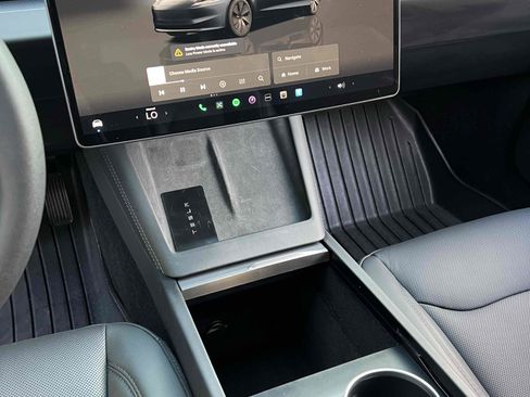 Used 2024 Tesla Model 3 Long Range RWD image 34