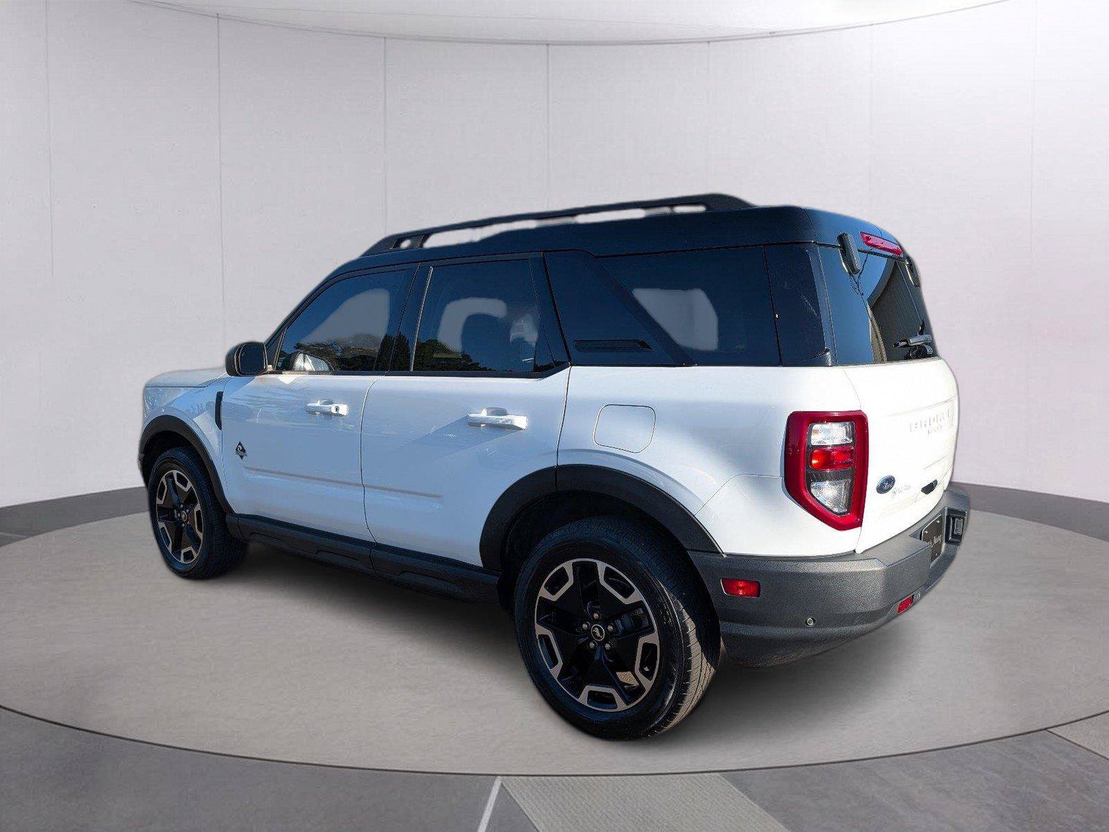 Used 2024 Ford Bronco Sport Outer Banks w/ Tech Package AWD/4WD image 5