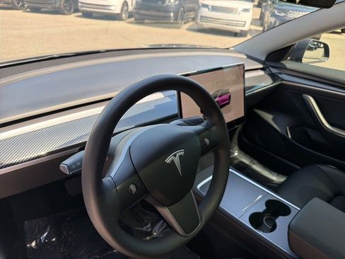 Used 2022 Tesla Model 3 Long Range AWD/4WD image 13