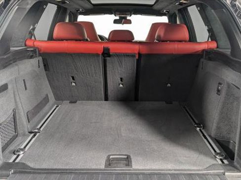 Used 2016 BMW X5 M image 19