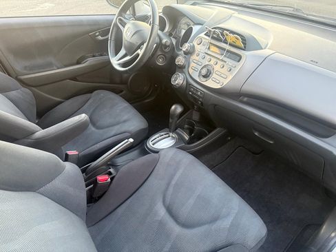 Used 2011 Honda Fit Sport image 12