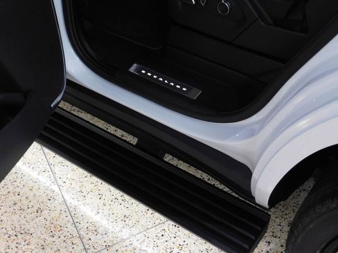 Used 2026 Cadillac Escalade V AWD/4WD image 82