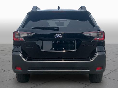 Used 2023 Subaru Outback Onyx Edition AWD/4WD image 5