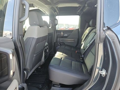 New 2025 GMC Hummer EV 2X image 16