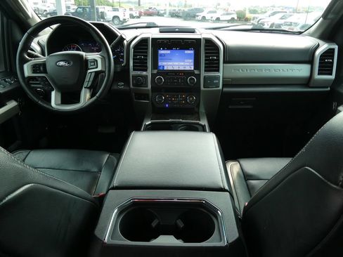 Used 2019 Ford F250 Lariat w/ Lariat Ultimate Package AWD/4WD image 21