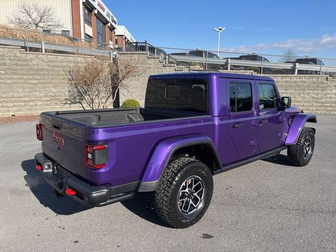 New 2026 Jeep Gladiator Rubicon image 9