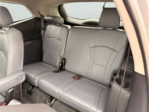 Used 2020 Buick Enclave Premium w/ Sun and Sites Package image 19