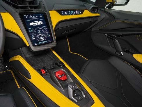 Used 2024 Lamborghini Revuelto AWD/4WD image 43