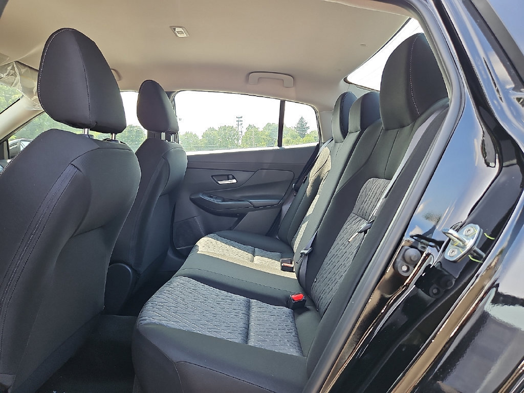 New 2027 Nissan Sentra SV w/ Floor Mat Package FWD image 12